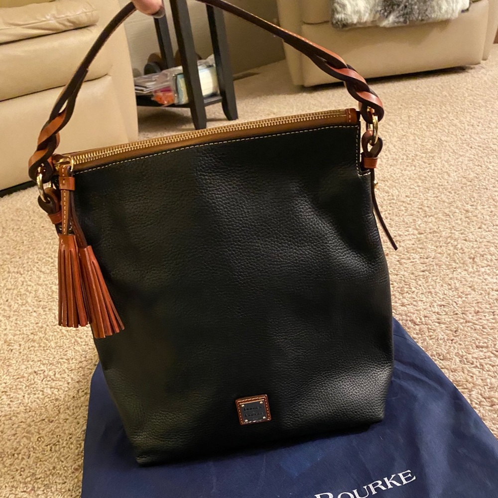 Dooney & Bourke Black Zip Tote Brand New